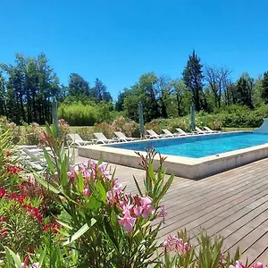 La Bastide Des Amouriers 3* Caumont-sur-Durance